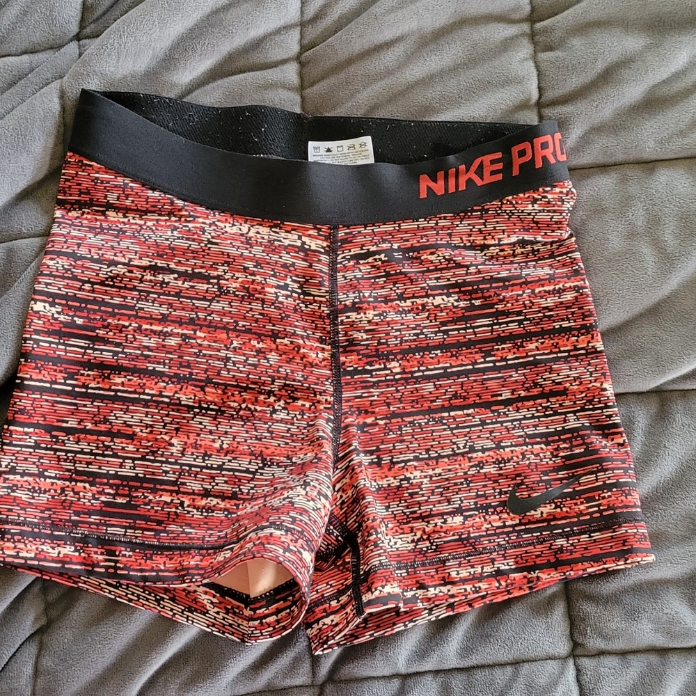 Nike Pro Womens Medium